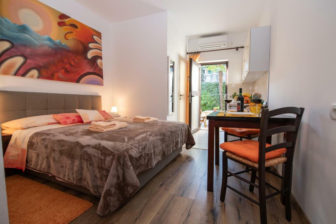 Studio Apartman Tasha Opatija Exteriör bild