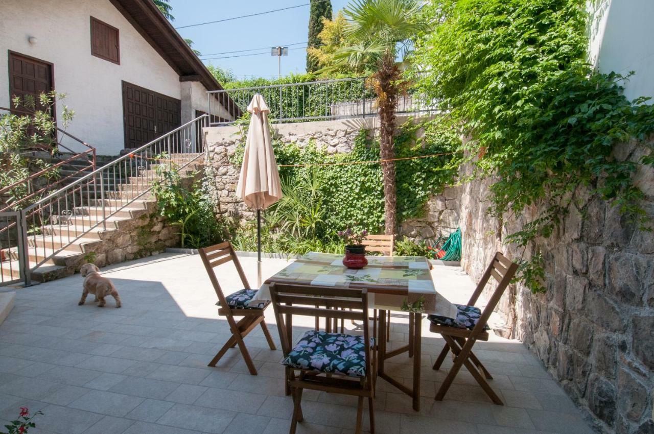 Studio Apartman Tasha Opatija Exteriör bild
